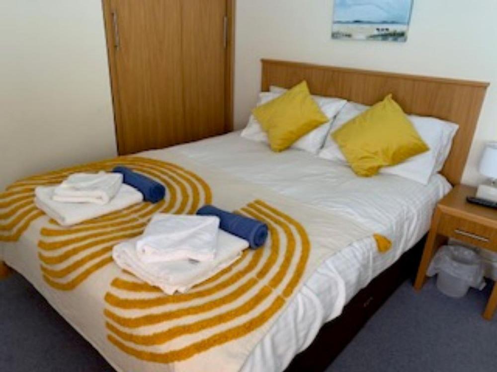Goodrington Lodge Holiday Apartments Paignton Bagian luar foto